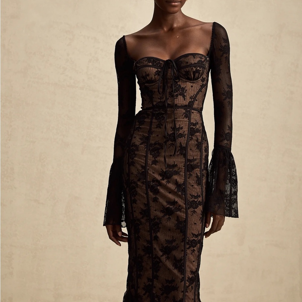 Flared Bustier Lace Maxi Dress